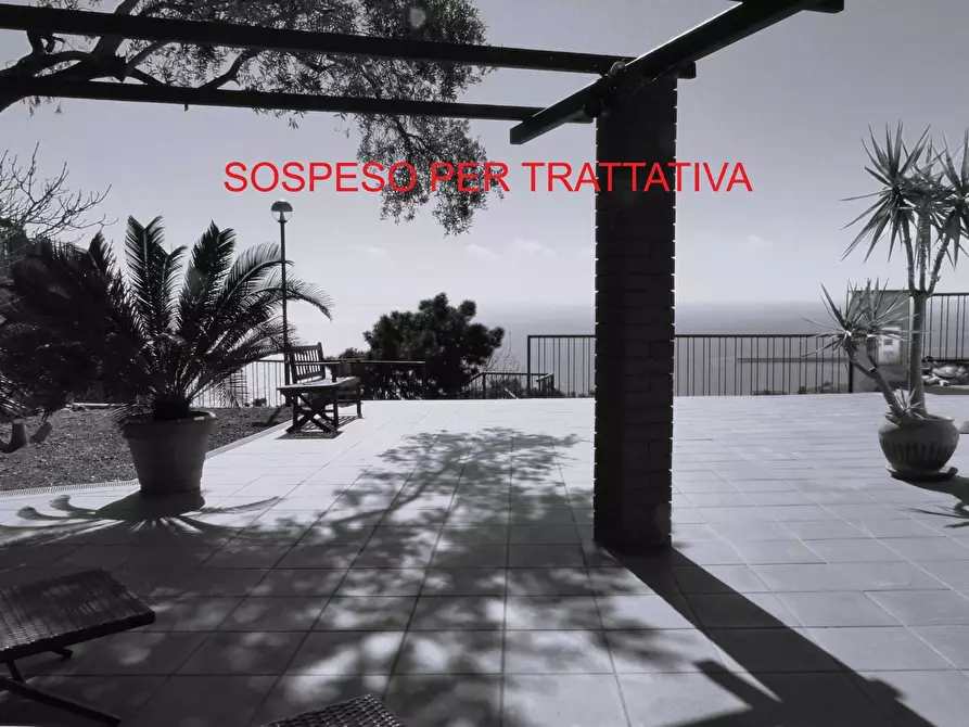Immagine 1 di Appartamento in vendita  in Via Poggio dell'orizzonte a Albissola Marina