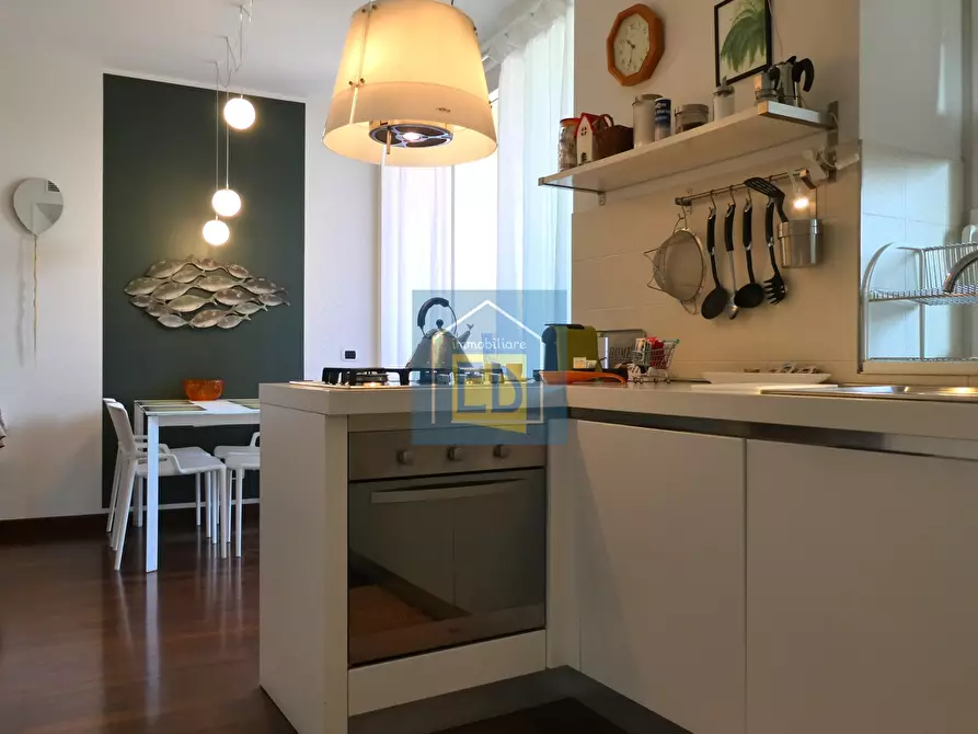 Immagine 7 di Appartamento in affitto  in Piazza Guido Rossa a Savona