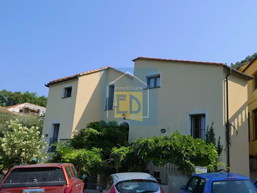 Immagine 2 di Villa in vendita  in Via Portio 25 a Bergeggi