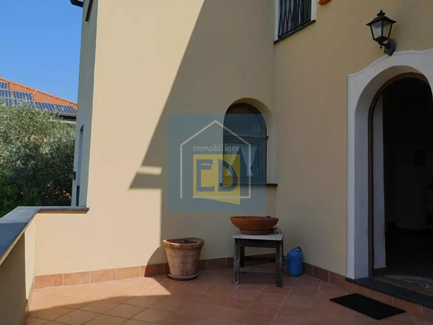 Immagine 30 di Villa in vendita  in Via Portio 25 a Bergeggi
