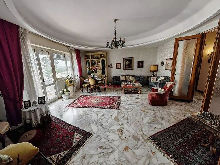 Immagine 8 di Appartamento in vendita  in Via Dante 120/A a Ragusa