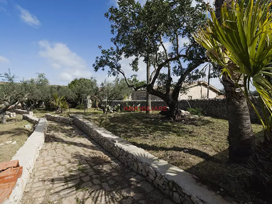 Immagine 10 di Villa in vendita  in C.da Peralta - SP 25 a Ragusa