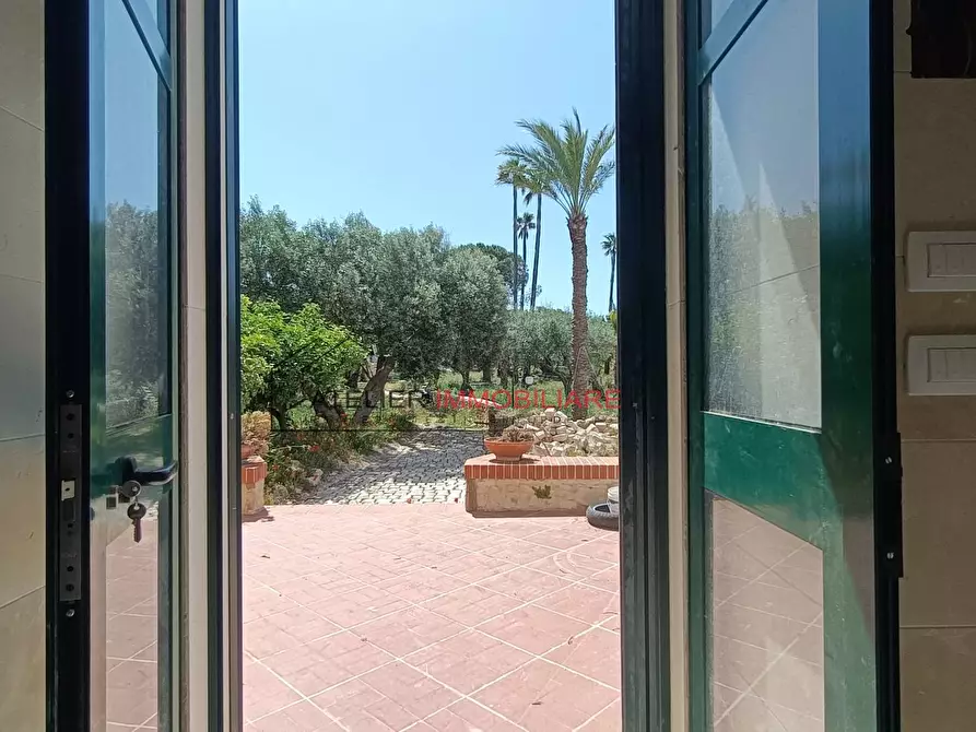 Immagine 19 di Villa in vendita  in C.da Peralta - SP 25 a Ragusa