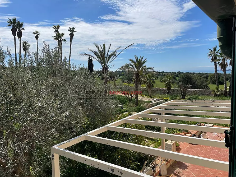 Immagine 37 di Villa in vendita  in C.da Peralta - SP 25 a Ragusa
