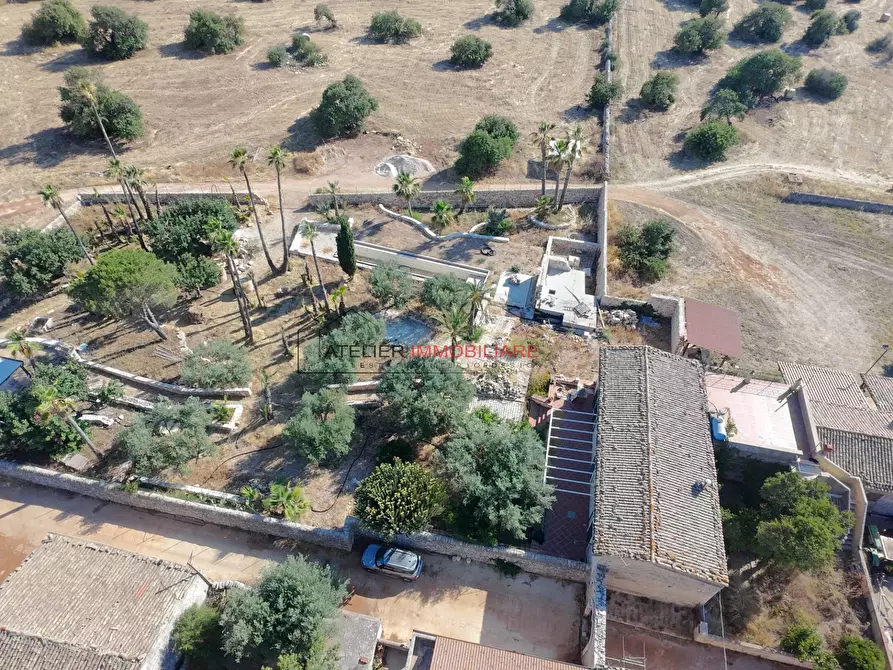 Immagine 2 di Villa in vendita  in C.da Peralta - SP 25 a Ragusa