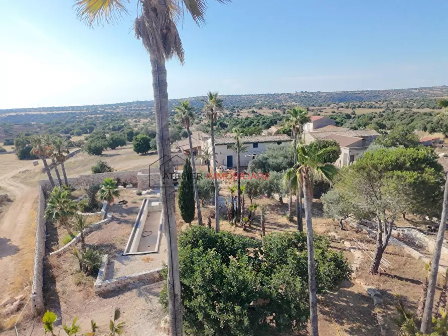 Immagine 9 di Villa in vendita  in C.da Peralta - SP 25 a Ragusa