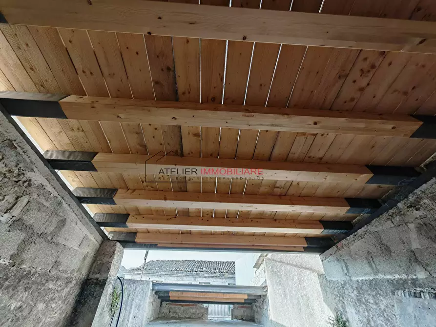 Immagine 6 di Casa indipendente in vendita  a Ragusa