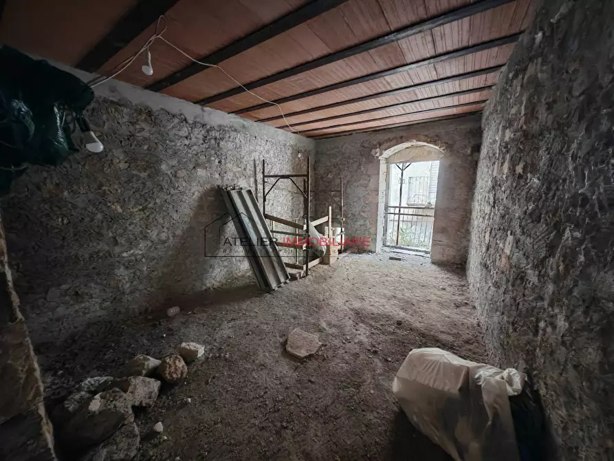 Immagine 14 di Casa indipendente in vendita  a Ragusa