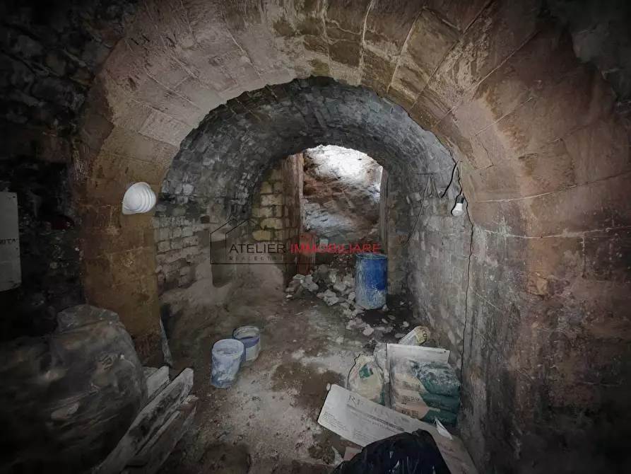 Immagine 15 di Casa indipendente in vendita  a Ragusa