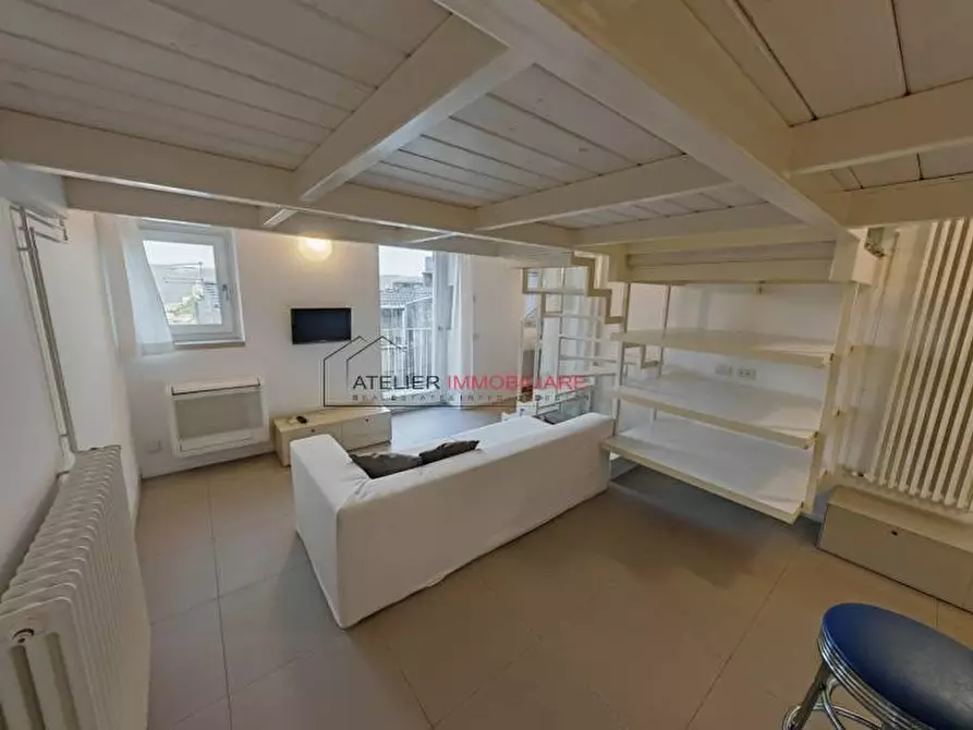 Immagine 17 di Casa indipendente in vendita  in Corso Mazzini 34 a Ragusa