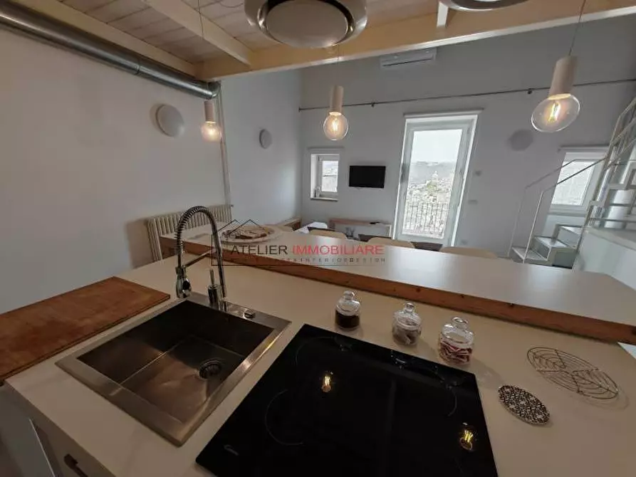 Immagine 3 di Casa indipendente in vendita  in Corso Mazzini 34 a Ragusa