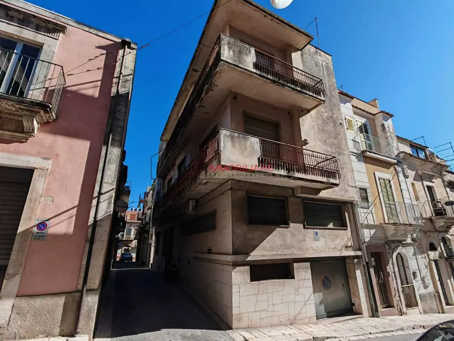Immagine 1 di Casa indipendente in vendita  in VIA CITTA D'ASSISI 22 a Ragusa