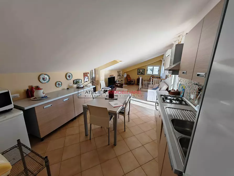 Immagine 10 di Multiproprietà in vendita  in via dott. salvatore ottaviano 68 a Giarratana