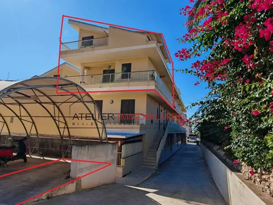 Immagine 27 di Multiproprietà in vendita  in via dott. salvatore ottaviano 68 a Giarratana