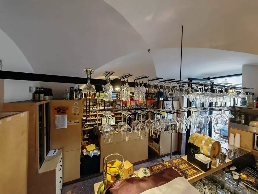 Immagine 7 di Attività commerciale in vendita  in Piazza Duomo a Ragusa