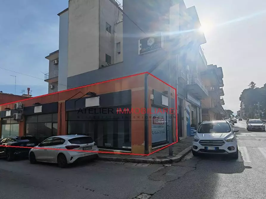 Immagine 2 di Locale commerciale in vendita  in Via Stesicoro 23 a Ragusa