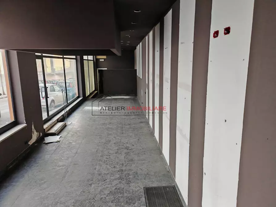 Immagine 5 di Locale commerciale in vendita  in Via Stesicoro 23 a Ragusa