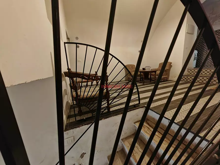 Immagine 10 di Casa indipendente in vendita  in corso giuseppe mazzini 42 a Ragusa