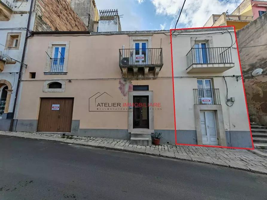 Immagine 3 di Casa indipendente in vendita  in corso giuseppe mazzini 44 a Ragusa