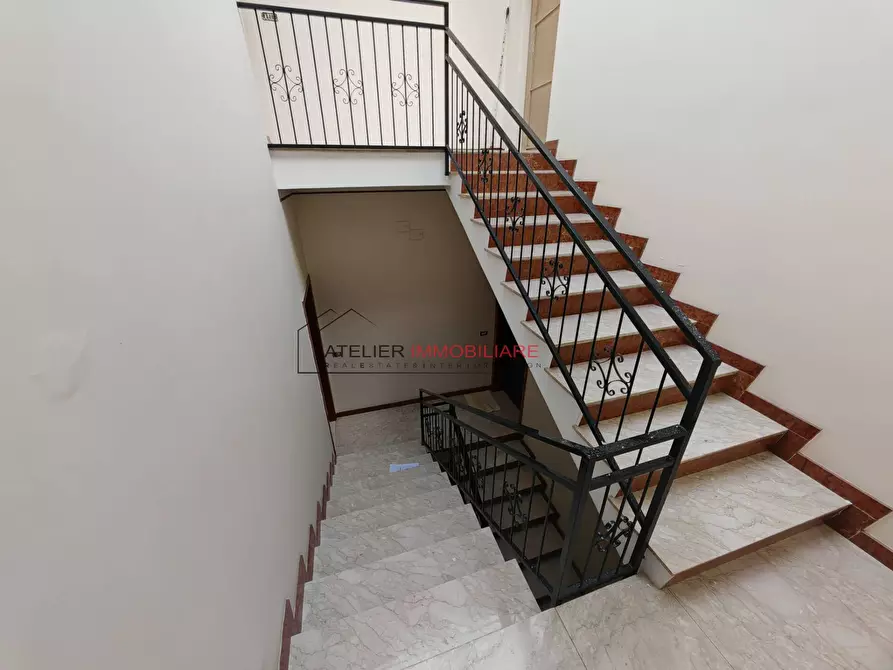 Immagine 14 di Rustico / casale in vendita  in pIAZZA mONTE pELLEGRINO 13 a Ragusa