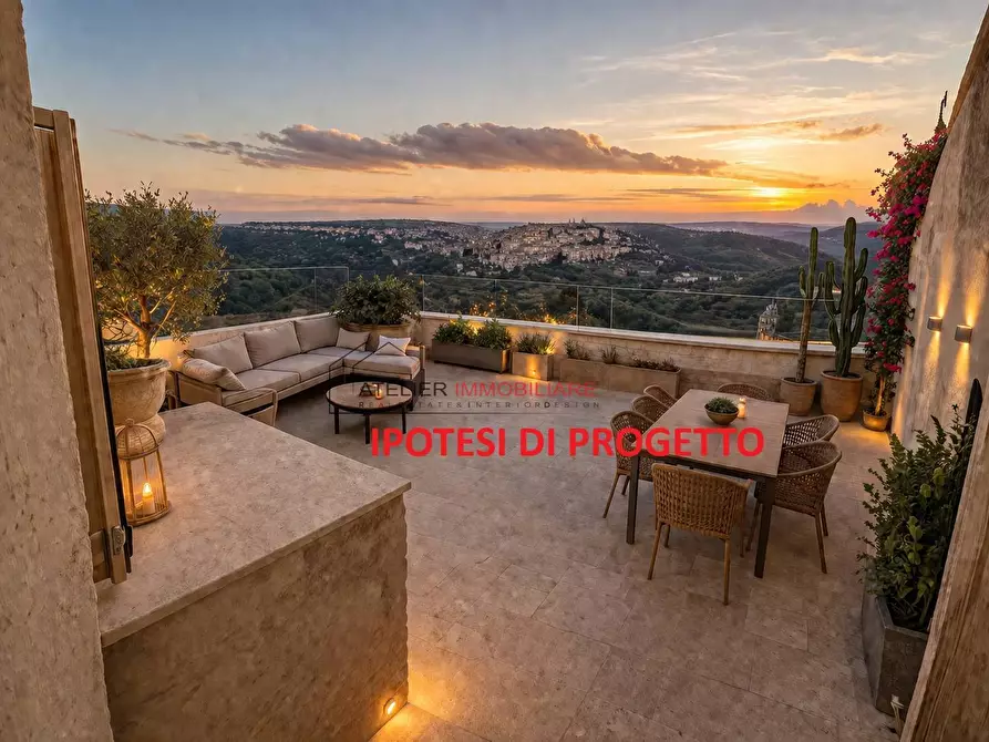 Immagine 2 di Casa indipendente in vendita  in Via Armando Diaz 30/32 a Ragusa