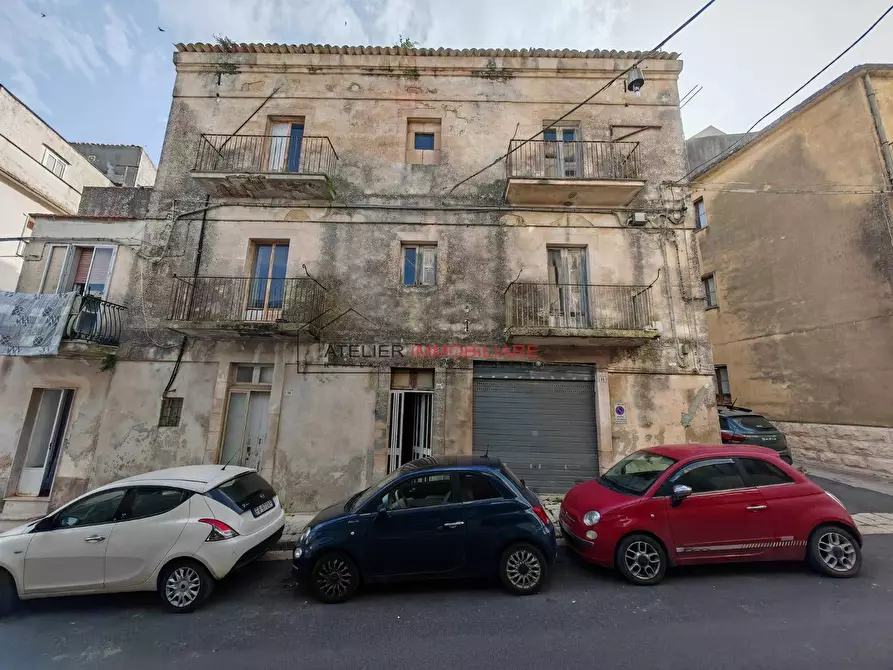 Immagine 8 di Casa indipendente in vendita  in Via Armando Diaz 30/32 a Ragusa