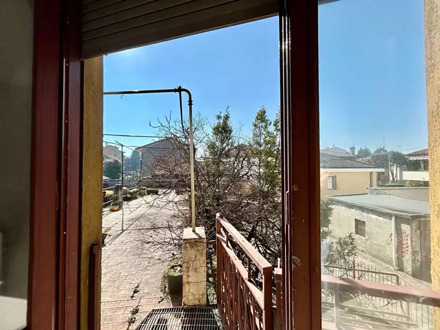 Immagine 15 di Villa in vendita  in A. Locatelli a Nova Milanese