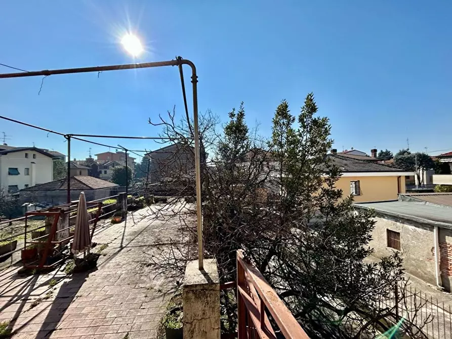 Immagine 16 di Villa in vendita  in A. Locatelli a Nova Milanese