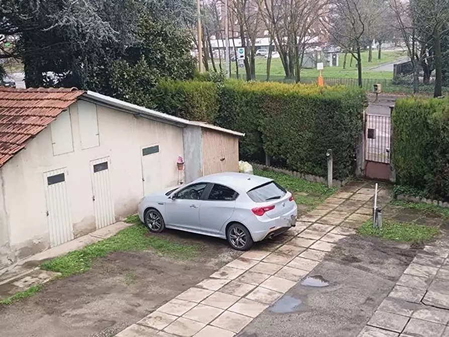 Immagine 5 di Appartamento in vendita  in Giuseppe Garibaldi a Nova Milanese