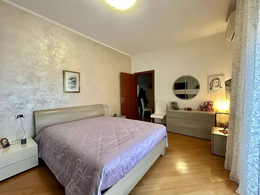 Immagine 26 di Appartamento in vendita  in Fratelli Cervi a Desio