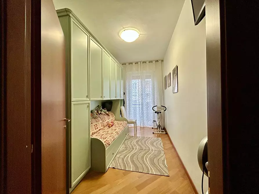 Immagine 30 di Appartamento in vendita  in Fratelli Cervi a Desio