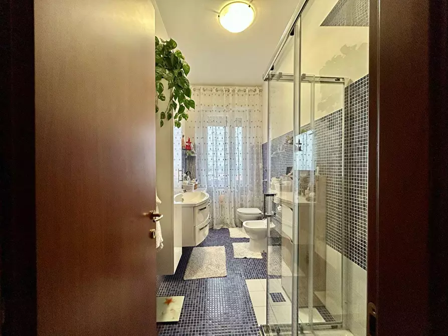 Immagine 33 di Appartamento in vendita  in Fratelli Cervi a Desio