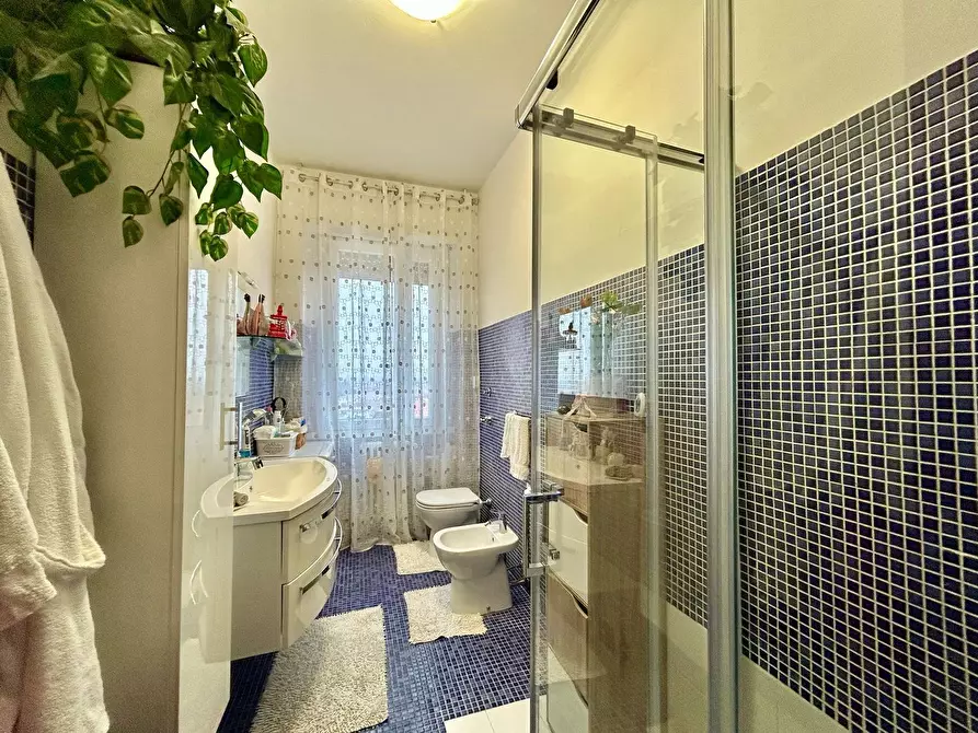 Immagine 38 di Appartamento in vendita  in Fratelli Cervi a Desio