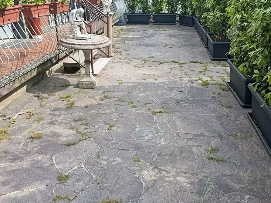 Immagine 12 di Villa in vendita  in Giuseppe Negrini a Cermenate