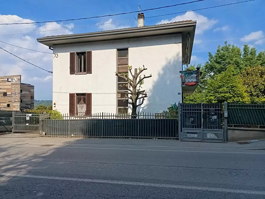 Immagine 12 di Villa in vendita  in Giuseppe Negrini 34 a Cermenate