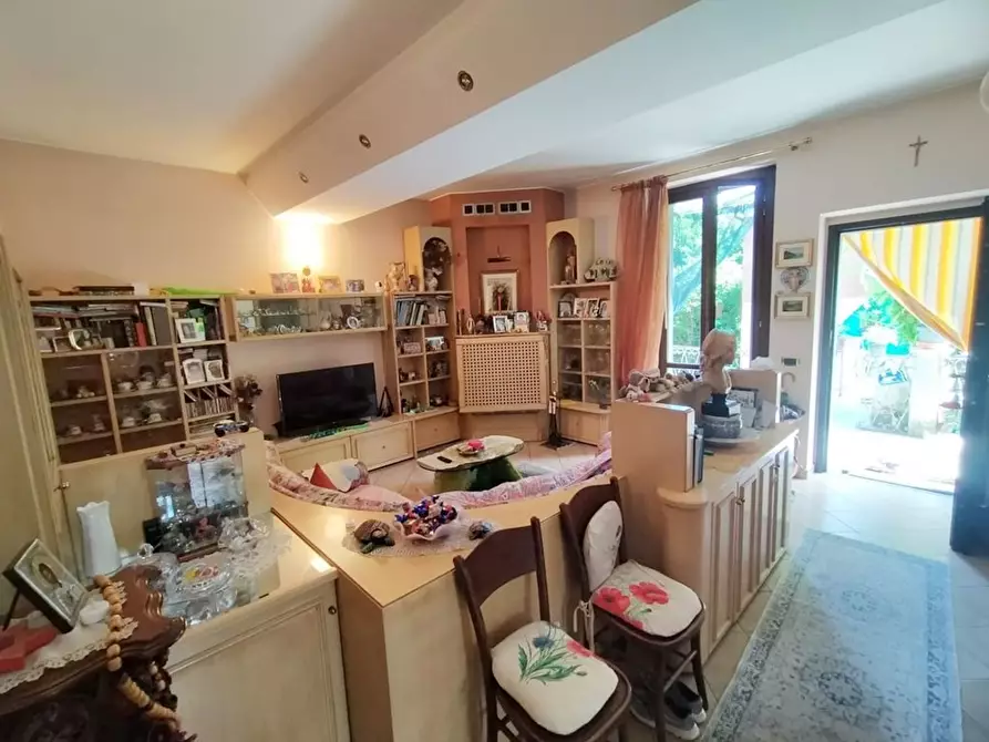 Immagine 20 di Villa in vendita  in Giuseppe Negrini 34 a Cermenate