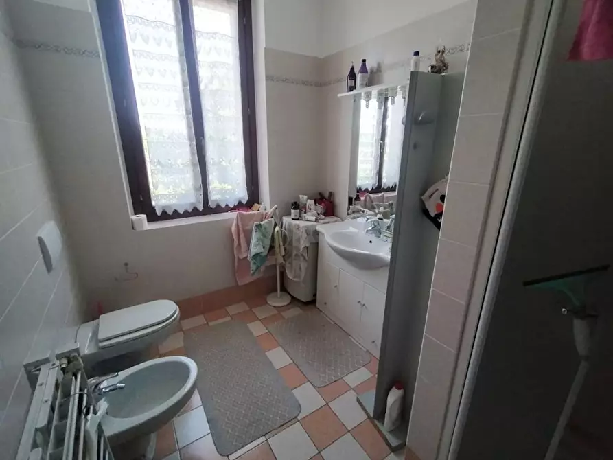 Immagine 25 di Villa in vendita  in Giuseppe Negrini 34 a Cermenate