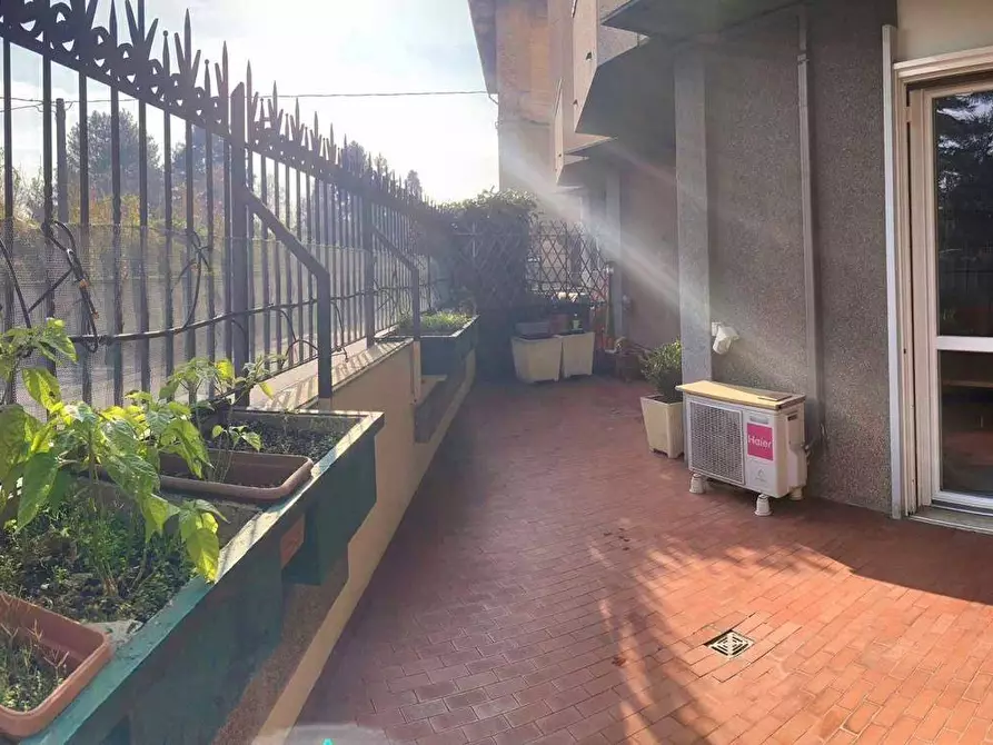 Immagine 1 di Appartamento in vendita  in via visconti a Desio