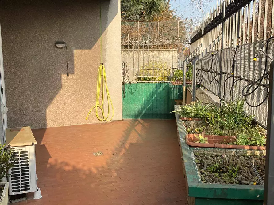 Immagine 6 di Appartamento in vendita  in via visconti a Desio