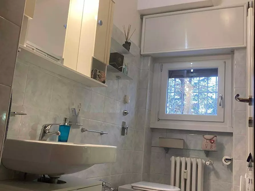 Immagine 7 di Appartamento in vendita  in via visconti a Desio