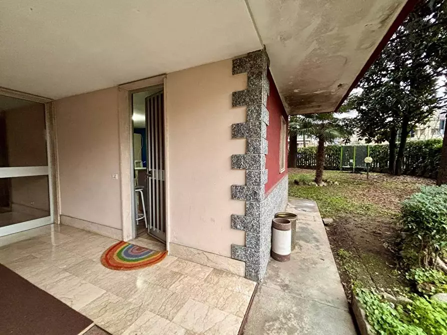 Immagine 7 di Appartamento in vendita  in Via Padova a Nova Milanese
