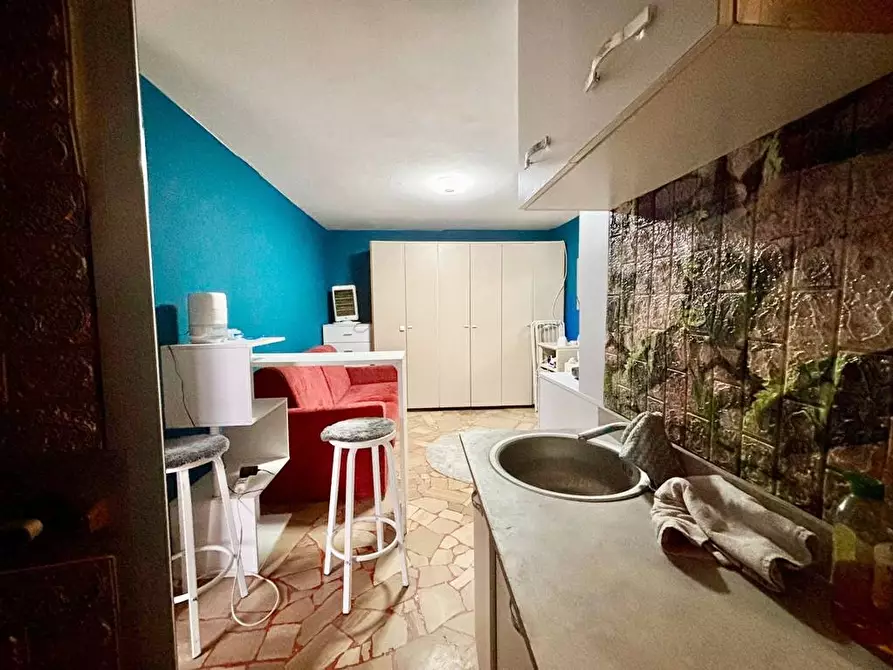 Immagine 15 di Appartamento in vendita  in Via Padova a Nova Milanese