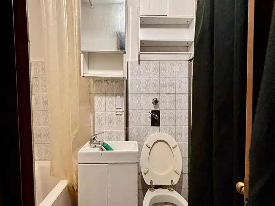 Immagine 17 di Appartamento in vendita  in Via Padova a Nova Milanese