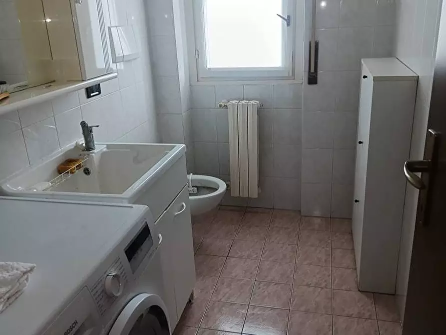 Immagine 3 di Appartamento in vendita  in Via Baracca 10 a Cabiate