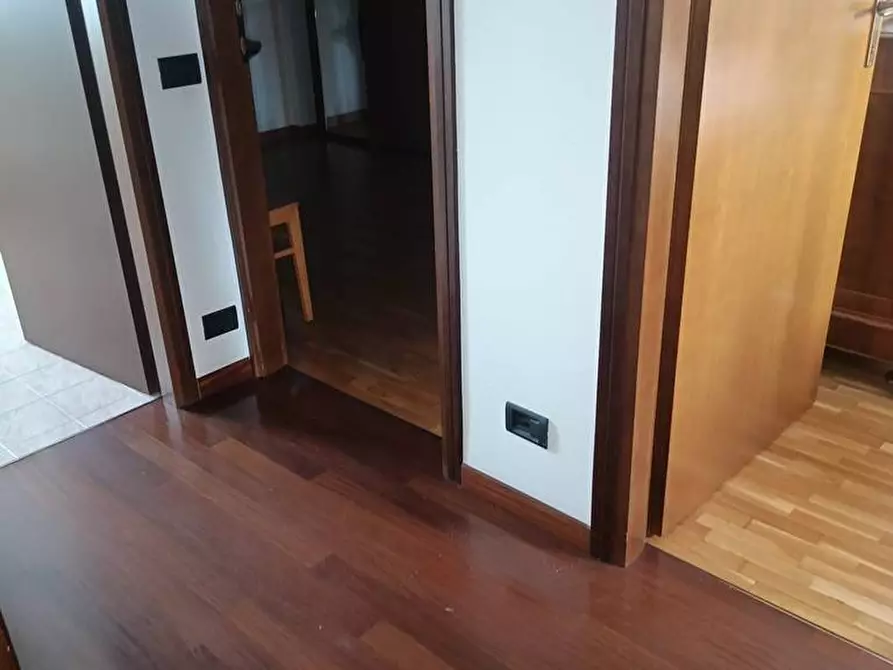 Immagine 6 di Appartamento in vendita  in Via Baracca 10 a Cabiate