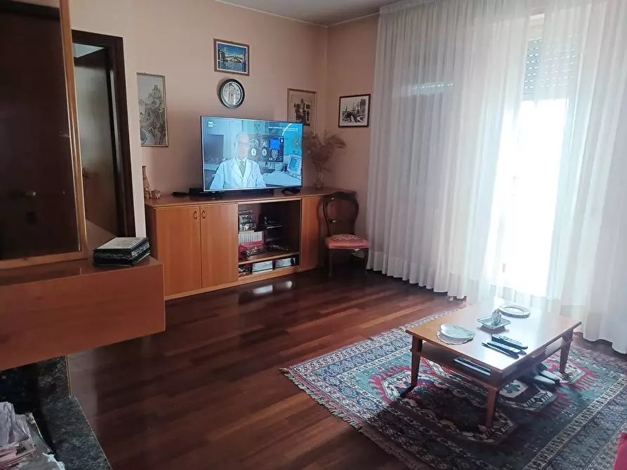 Immagine 13 di Appartamento in vendita  in Via Baracca 10 a Cabiate