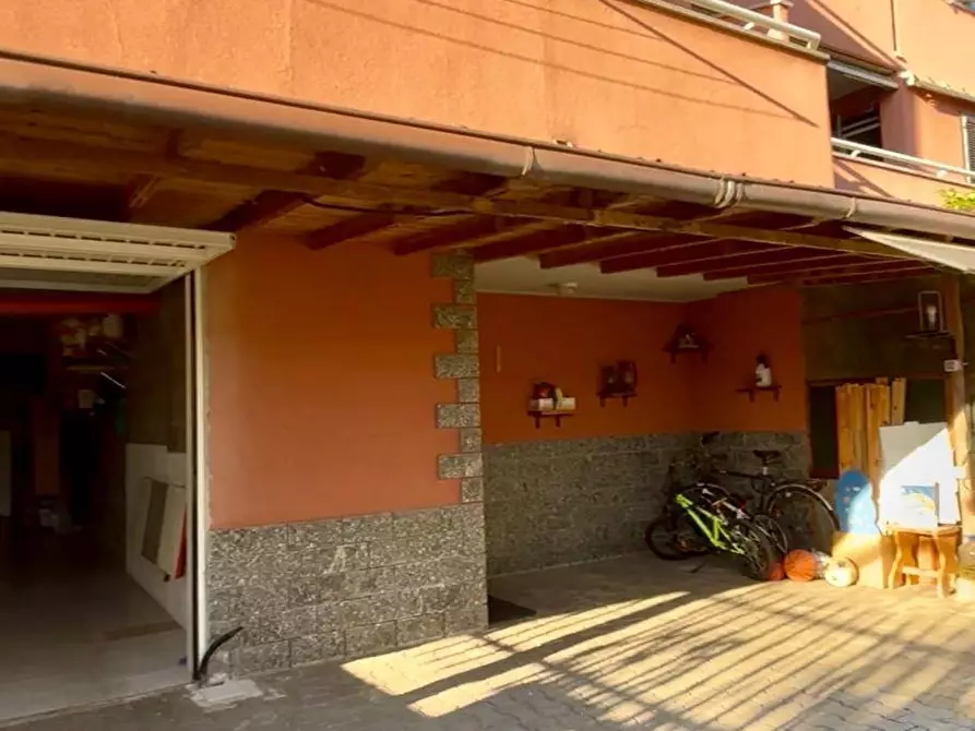 Immagine 28 di Villa in vendita  a Lacchiarella