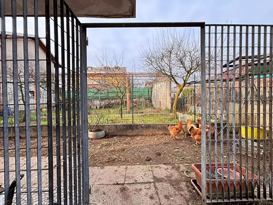 Immagine 5 di Villa in vendita  in Via Caravaggio a Nova Milanese