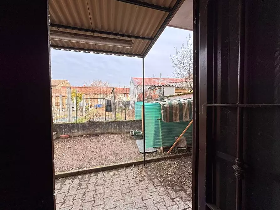 Immagine 14 di Villa in vendita  in Via Caravaggio a Nova Milanese