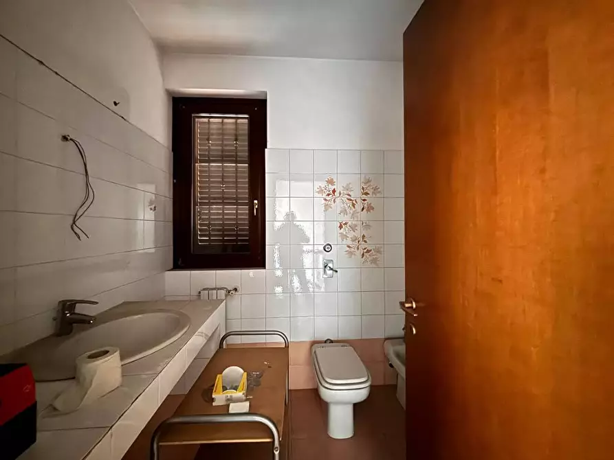 Immagine 17 di Villa in vendita  in Via Caravaggio a Nova Milanese